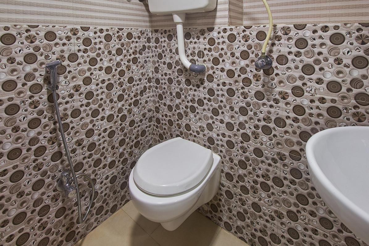 مومباي Plaza Guest House المظهر الخارجي الصورة